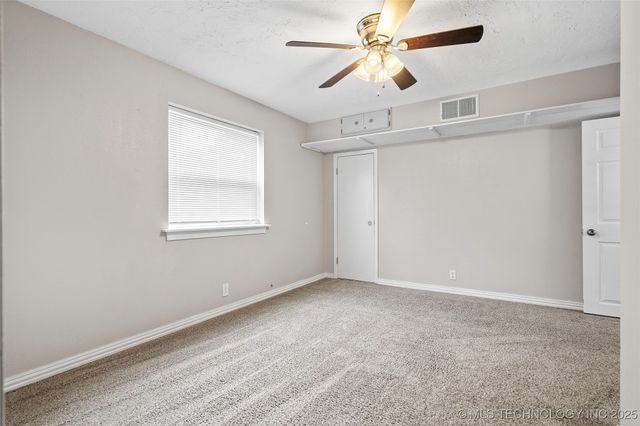 25 Hillcrest, Ardmore, OK 73401