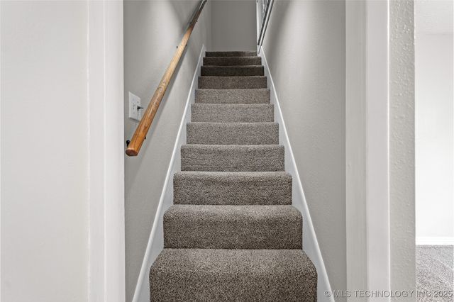 25 Hillcrest, Ardmore, OK 73401