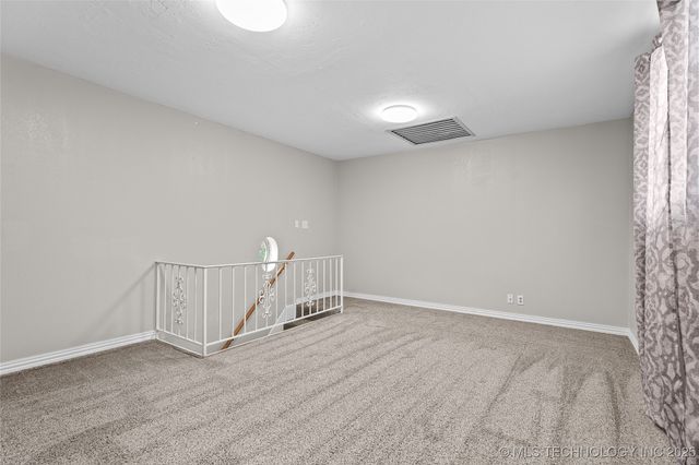 25 Hillcrest, Ardmore, OK 73401