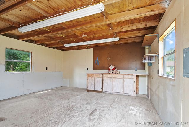 25 Hillcrest, Ardmore, OK 73401