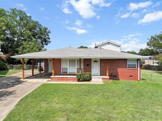 25 Hillcrest, Ardmore, OK 73401