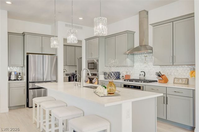 133 Mirage View Drive, Henderson, NV 89011