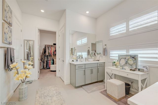 133 Mirage View Drive, Henderson, NV 89011