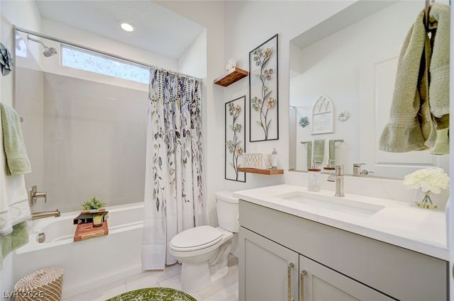 133 Mirage View Drive, Henderson, NV 89011