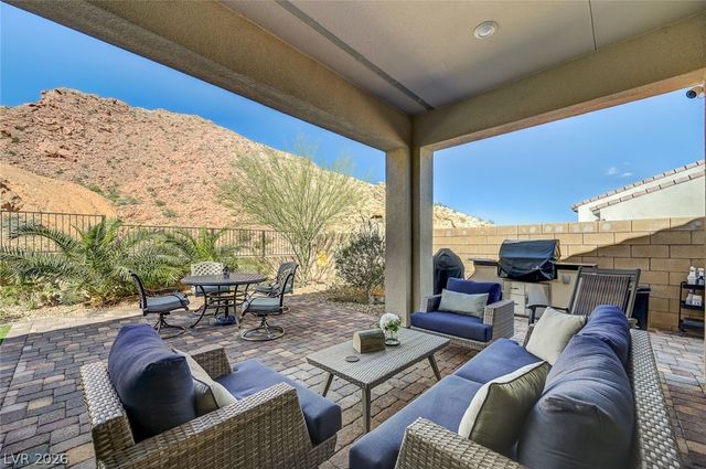 133 Mirage View Drive, Henderson, NV 89011