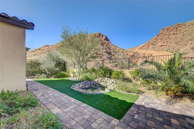 133 Mirage View Drive, Henderson, NV 89011