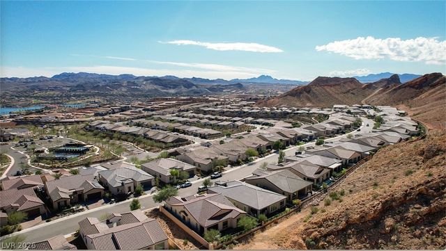 133 Mirage View Drive, Henderson, NV 89011