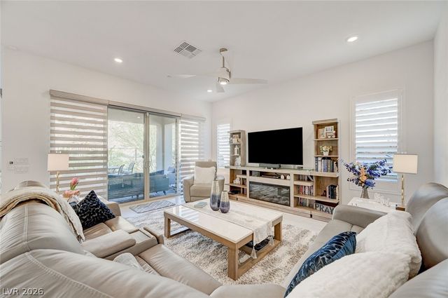 133 Mirage View Drive, Henderson, NV 89011