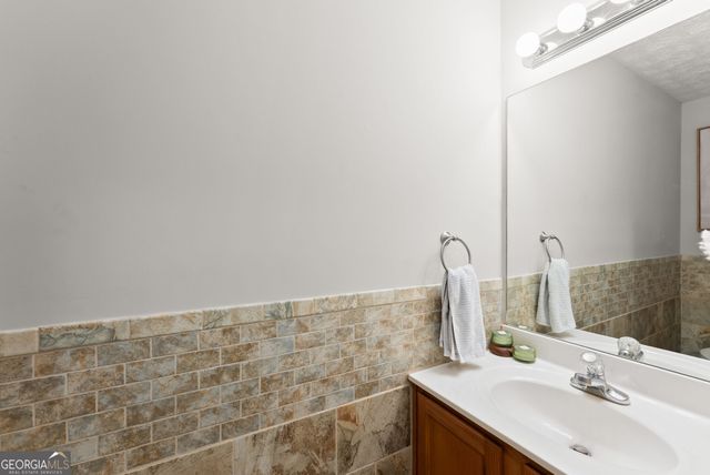 3455 Leisure Lane, Gainesville, GA 30506