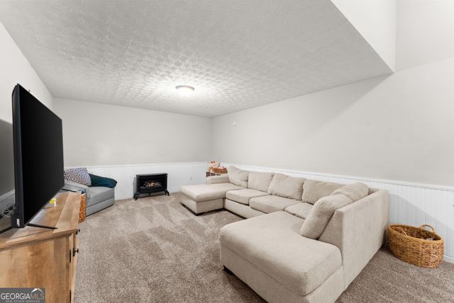 3455 Leisure Lane, Gainesville, GA 30506