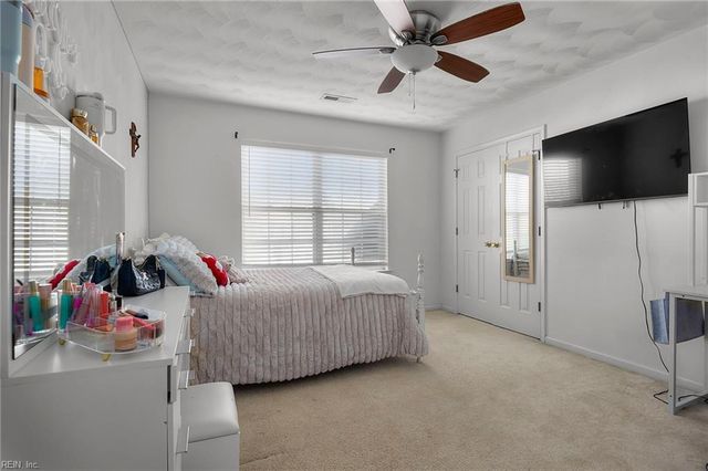 422 Berndale DR, Chesapeake, VA 23322