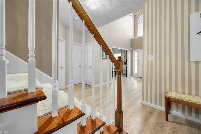 422 Berndale DR, Chesapeake, VA 23322