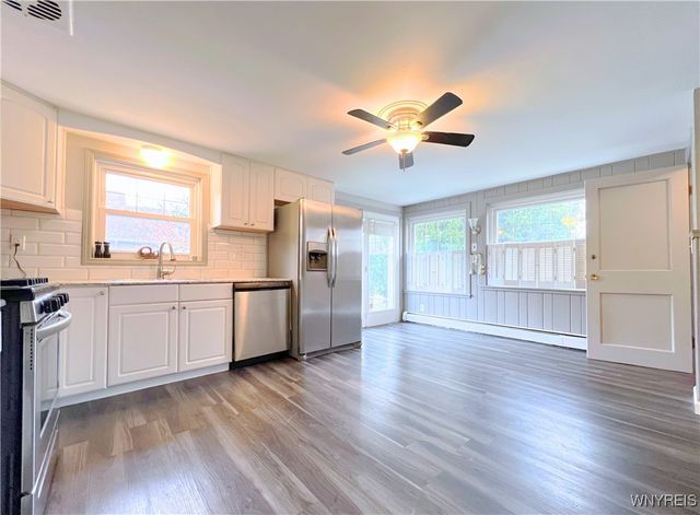 60 Waltham Avenue, Lancaster, NY 14086