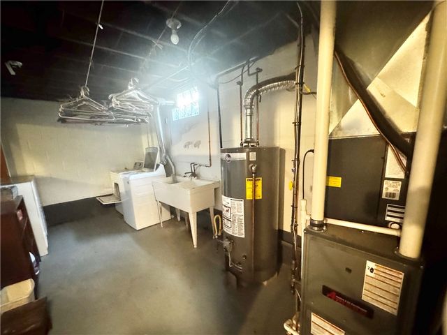 212 Scott St, Speers Boro, PA 15022