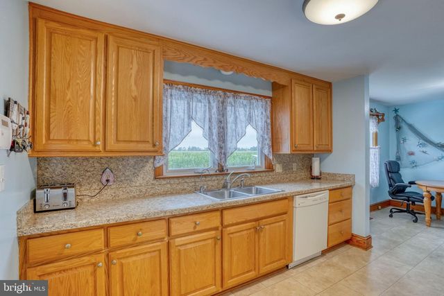 22441 CEDAR BEACH RD, Milford, DE 19963