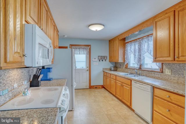 22441 CEDAR BEACH RD, Milford, DE 19963