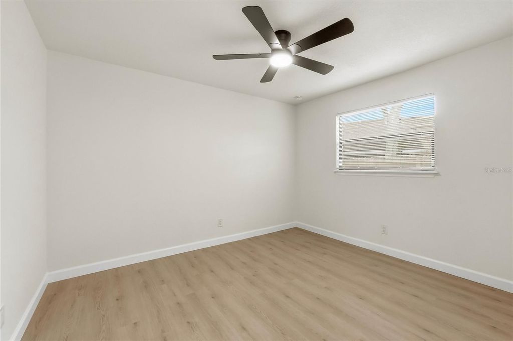 Image 26 of property listing at 60 DURHAM COURT, Palm Harbor, FL 34683