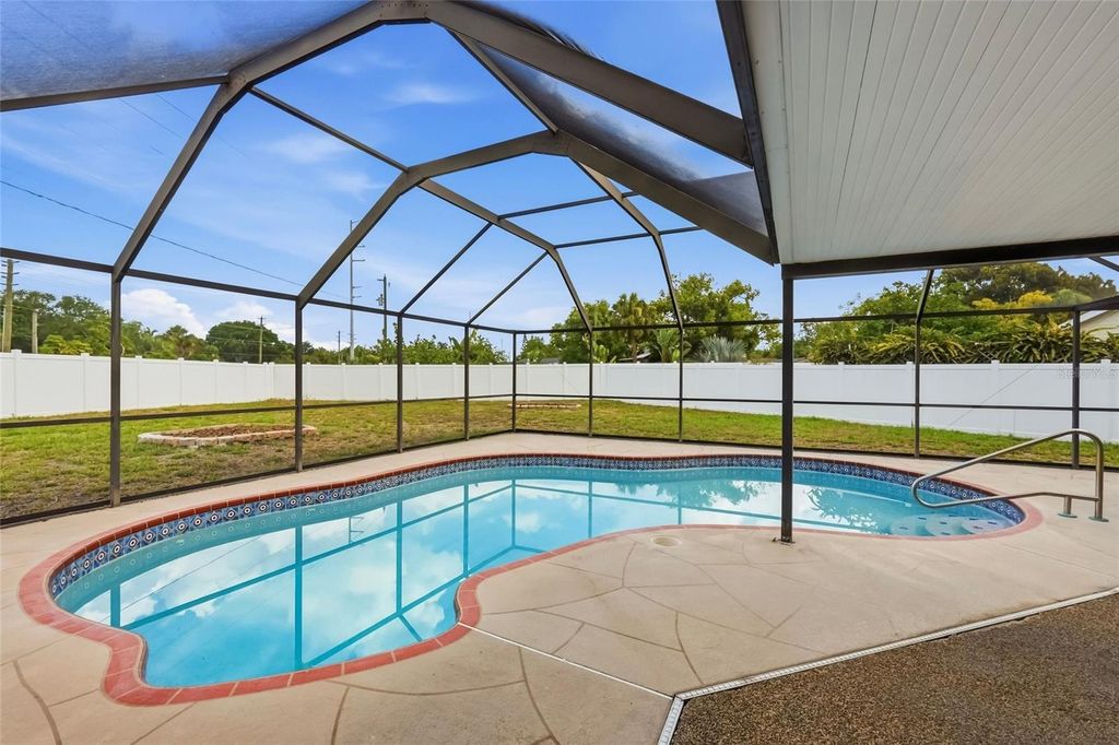 Image 30 of property listing at 60 DURHAM COURT, Palm Harbor, FL 34683