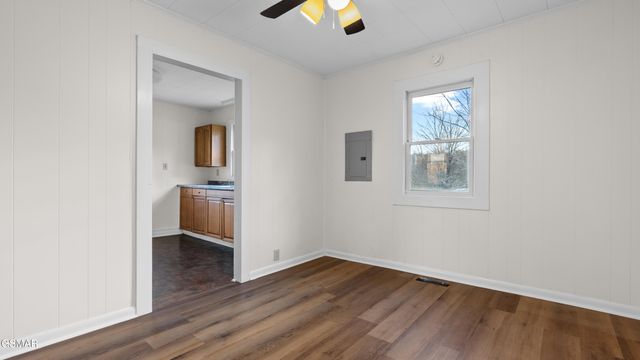 426 E 13th North Street, Morristown, TN 37814