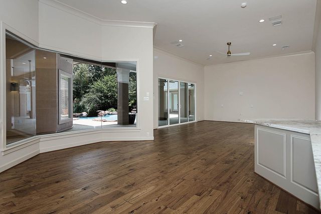 74 Batesbrooke Court, The Woodlands, TX 77381