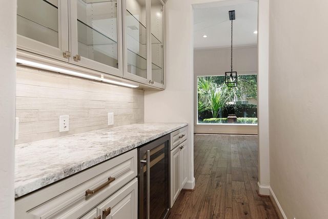 74 Batesbrooke Court, The Woodlands, TX 77381