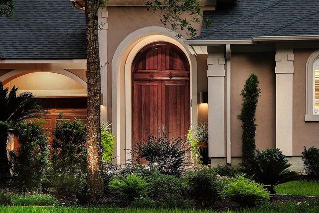 74 Batesbrooke Court, The Woodlands, TX 77381