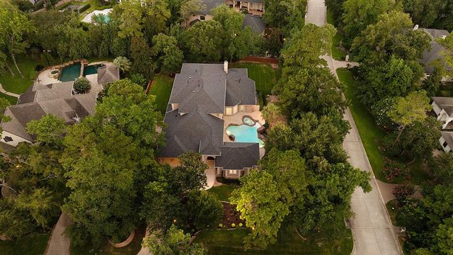 74 Batesbrooke Court, The Woodlands, TX 77381