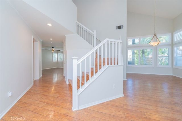 3420 New York, Corona, CA 92882