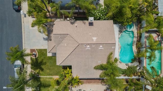 3420 New York, Corona, CA 92882