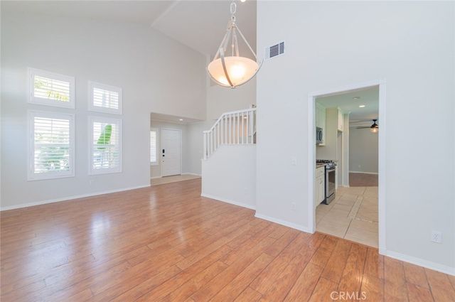 3420 New York, Corona, CA 92882