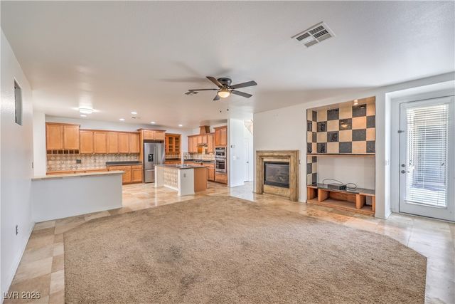 10227 Sunset Gardens Drive, Las Vegas, NV 89135