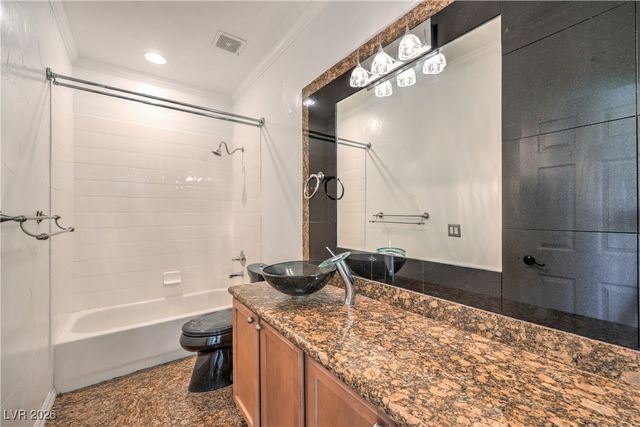 10227 Sunset Gardens Drive, Las Vegas, NV 89135