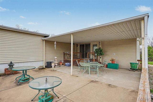 22376 S Stracks Church Road, Wright City, MO 63390