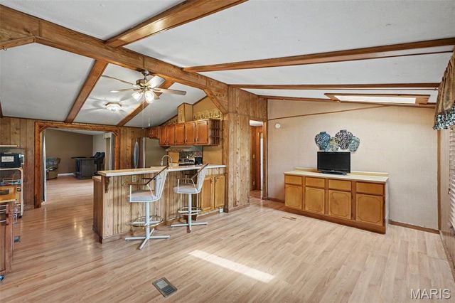 22376 S Stracks Church Road, Wright City, MO 63390