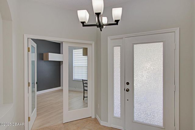 117 Gladesdown Court, Deland, FL 32724