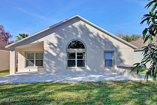 117 Gladesdown Court, Deland, FL 32724