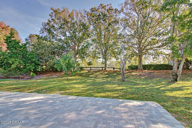 117 Gladesdown Court, Deland, FL 32724