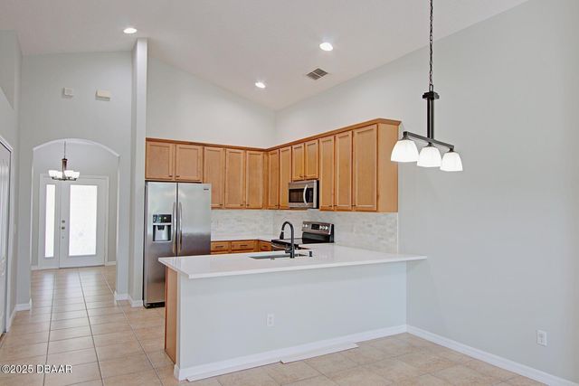 117 Gladesdown Court, Deland, FL 32724