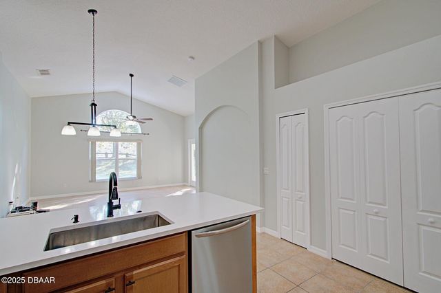 117 Gladesdown Court, Deland, FL 32724