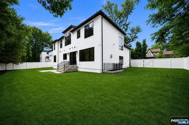 64 Prescott Street, Demarest, NJ 07627