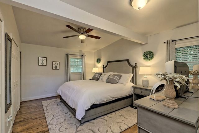 1056 Sky Hawk Mountain Drive, Hiawassee, GA 30546