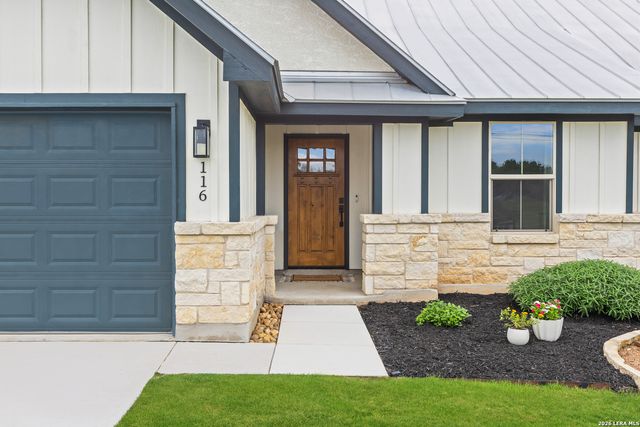 116 Hiram Cook, Blanco, TX 78606