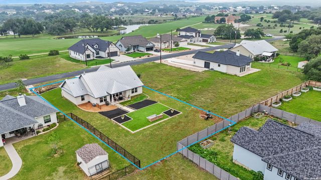 116 Hiram Cook, Blanco, TX 78606