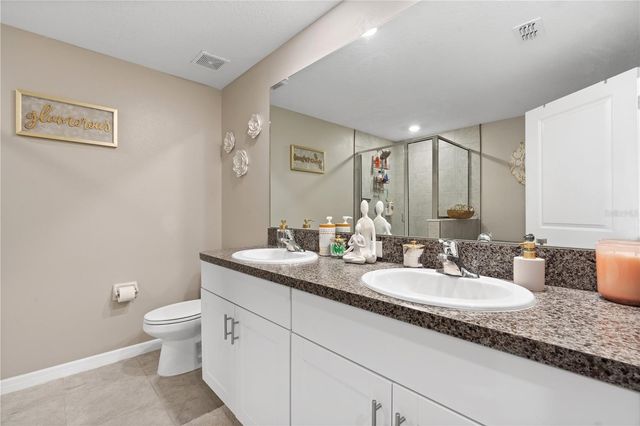 843 ROYAL EMPRESS DRIVE, Ruskin, FL 33570