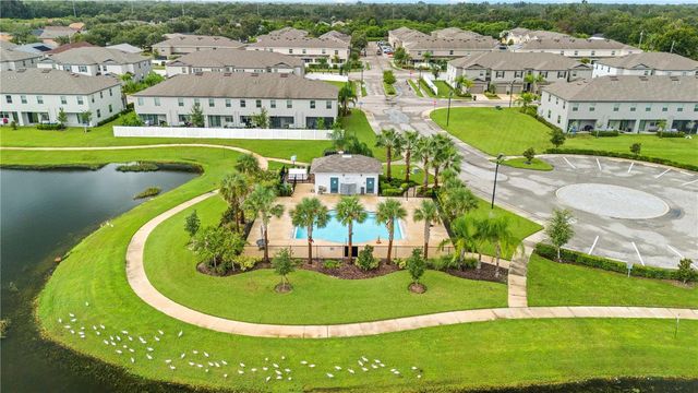 843 ROYAL EMPRESS DRIVE, Ruskin, FL 33570