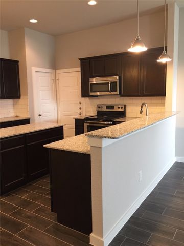 920 Chaparral Trail, Midlothian, TX 76065