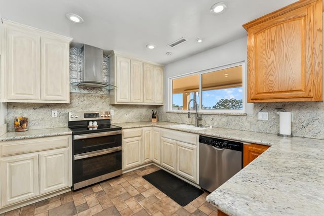 7884 Crystal Blvd, El Dorado, CA 95623