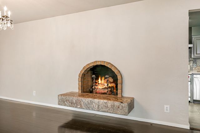 443 Conestoga Circle, Jacksonville, OR 97530