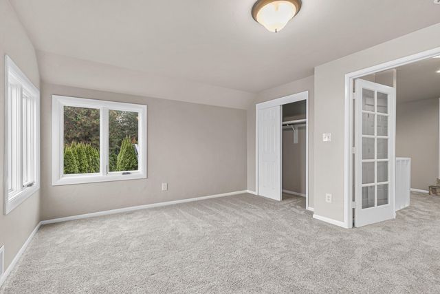 443 Conestoga Circle, Jacksonville, OR 97530