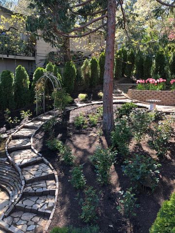 443 Conestoga Circle, Jacksonville, OR 97530